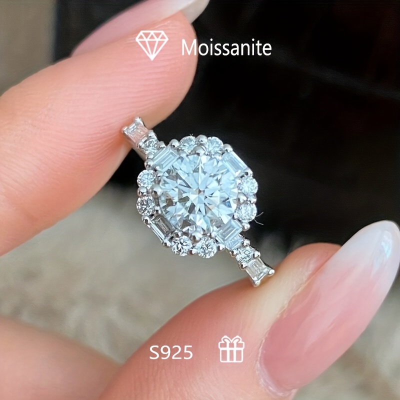 Women's 2 Carat Elegant Luxury Moissanite Ring